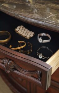 Luxurious Night Stand A205 - Image 5