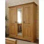 Deluxe Wardrobe 08
